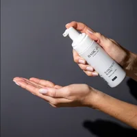 SABONETE ÍNTIMO EM ESPUMA BASIC4U 150 ml