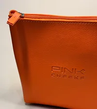 NECESSAIRE BRINDE